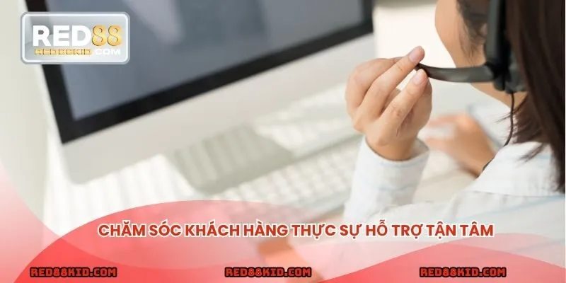 Bộ phận CSKH trực 24/7 qua livechat, Zalo và Telegram